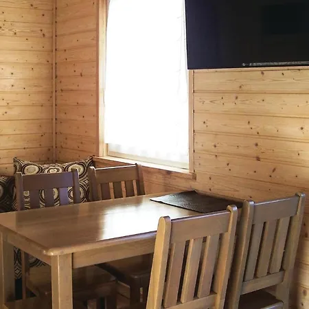 One-bedroom Holiday In